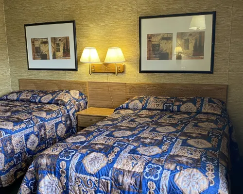 Burr Oak Motel Hotels in Kossuth County