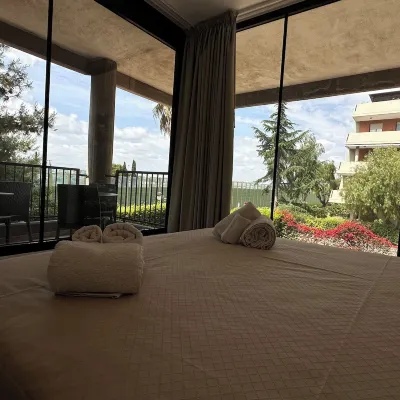 CconfortHotels Puglia Promenade Apartment 1 Hôtels à proximité de : Parc des expositions Fiera del Levante