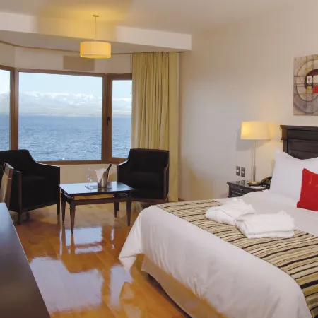 Alma Del Lago Suites & Spa