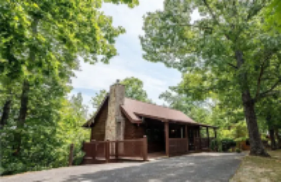 Bean Pot 1 Bedroom Cabin by RedAwning