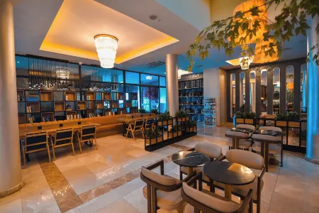 Royal Comfort Hotel Отели в г. Camburnu Mahallesi