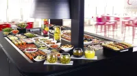 Campanile Reims Sud - Bezannes - breakfast