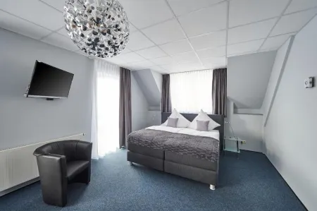 Komm' in Hotel Отели в г. Мехерних