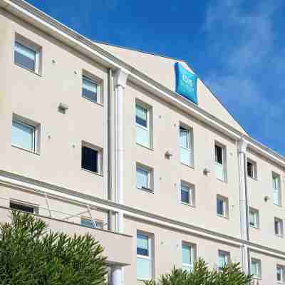 Ibis Budget Marseille L'estaque Hotel Exterior