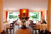Landgasthof Jagdhof - Berthold Koslowski Hotels in Negast