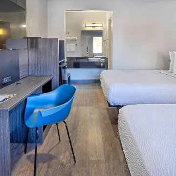 Motel 6 Lancaster, CA