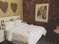 Buffelsvley Guest Farm and Klipskuur Wedding Venue Hotels near American Swiss Coordinate