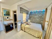 Giovanni Rooms Manarola Hotels in Volastra