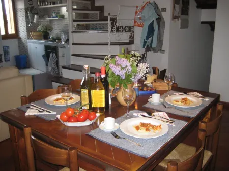 Casa Messi - Casa Messi a Vicolo Della Stella 35 Two-Bedrooms Apartment with Balcony Standard Rate