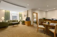 Eastyard Khobar Hotel - Formerly Ramada by Wyndham Khobar - parking