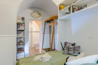 Busdraghi Studio Stylish at Via Fillungo