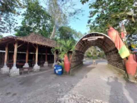 Camping Ground Gunung Mijil Hils Hotels in Pajangan