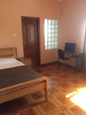 Ghouse Ideal for Friendsfamily and Corporate Отели в г. Адента Мунисипалити