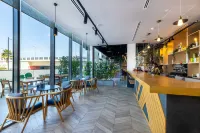 Ink Hotel - bar