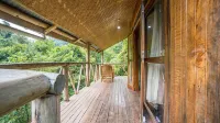 Gorilla Hills Eco Lodge - parking