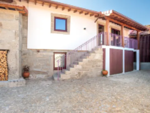 フィール・ディスカバリー・カサ・ダ・ペドラ アロウカのホテル