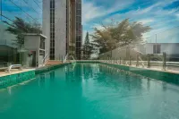 Tryp by Wyndham Brasília Nações - Kolam Renang