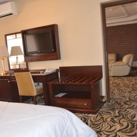Royal Beach Hotel