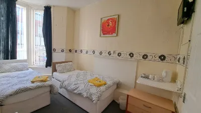 Fern Villa Hotel - Albert Road Hotels in 