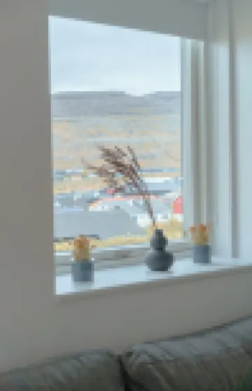 New / Stunning Sea View / Light / 3 Br - 4-Star