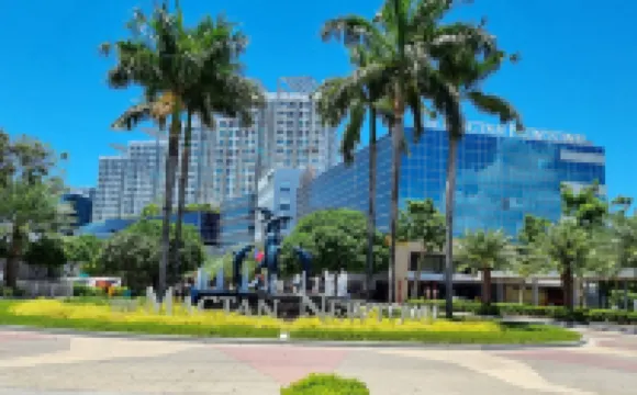 La Mirada Residences