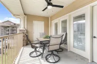 Bchillin Retreat on Table Rock Lake