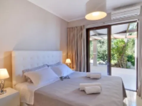 Corfu Dream Holidays Villa Hotels in Perama