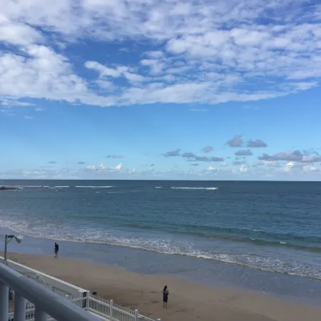 Amapola SeaSide Beach Front Apartment