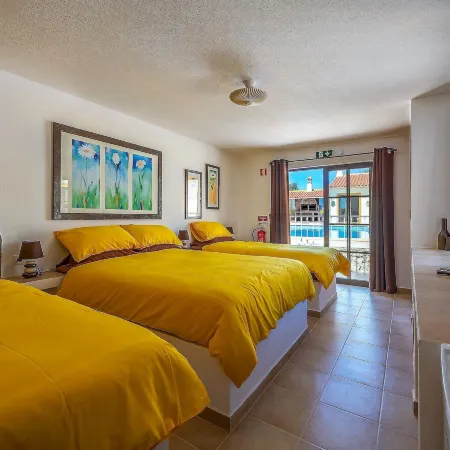 Casa Dos Ninos Hotels in Silves