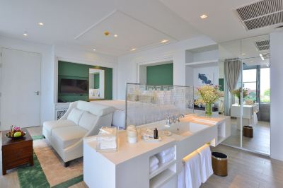 リバアルングランデラックスジャグジールーム リヴァ アルン バンコクの写真