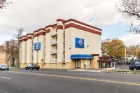 Motel 6 Washington, DC Các khách sạn ở Silver Spring