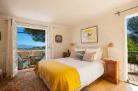 Villa le Port d'Attache Hotels in Vallauris
