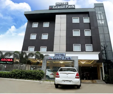 Hotel Nk Grand Park Airport Hotel - parcheggio