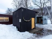 Lake Inn Hotels in Shintoku