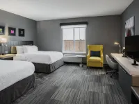 Hilton Garden Inn Winnipeg South Hotels near Fort Gary