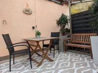 Quiet vacation home on the edge of the forest with sauna and fireplace Hotels in Schleusegrund