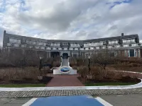 Chatham Luxury! WALK to beach