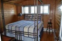 Family-friendly, Pier On Intercoastal Waterway, Large Screened-in Porch