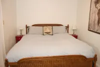 West End 2nd Floor Apartment 762 Congress Street Hotels in 