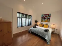 Countryside Bungalow with Off-Road Parking Hotel in zona The Old Forge Cafe