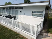 Chalet to let on Cherry Park Chapel St Leonards Hotels near North Sea Observatory, Chapel Point