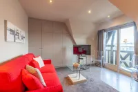Apartment with Parking on Place de Morny - Condos