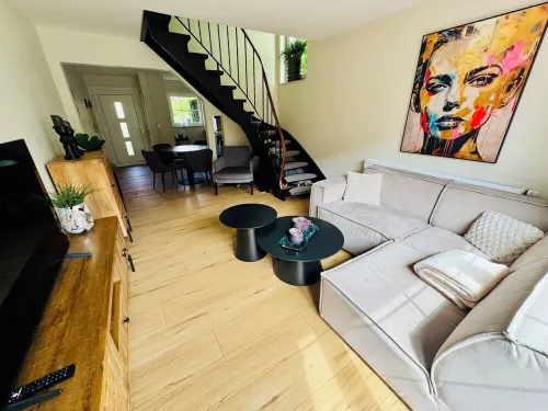 Ferienhaus Hermann - Alles Inklusive! Eingezäunter Garten, Hunde Willkommen! Hotels in Varel