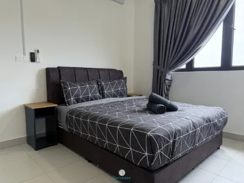 Netizen Cheras | Free Netflix | 7Pax | 5min walk > MRT Hotels in Cheras