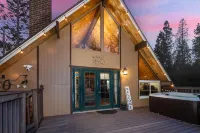 Cozy Retreat - Hot tub, Firepit, A-Frame Cabin