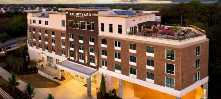 Courtyard Atlanta Dunwoody Hotels in DeKalb County