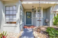 Santa Cruz Lakeside Retreat - 12