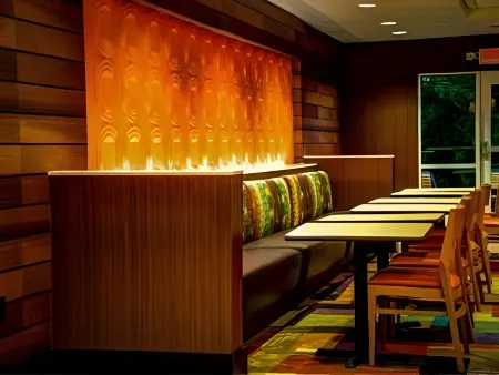 Fairfield Inn & Suites Montgomery Airport South