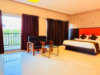 Purple Hotels & Resorts
