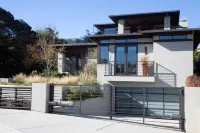 Jewel in SB: Walk to the Beach, Enjoy the Outdoor Patio & Firepit!